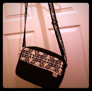 Naraya crossbody w/matching makeup bag